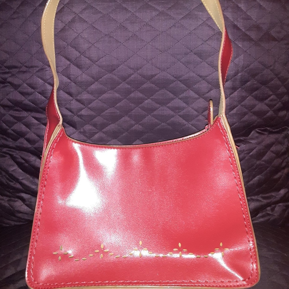 Mondani Red and Tan Shoulder Bag